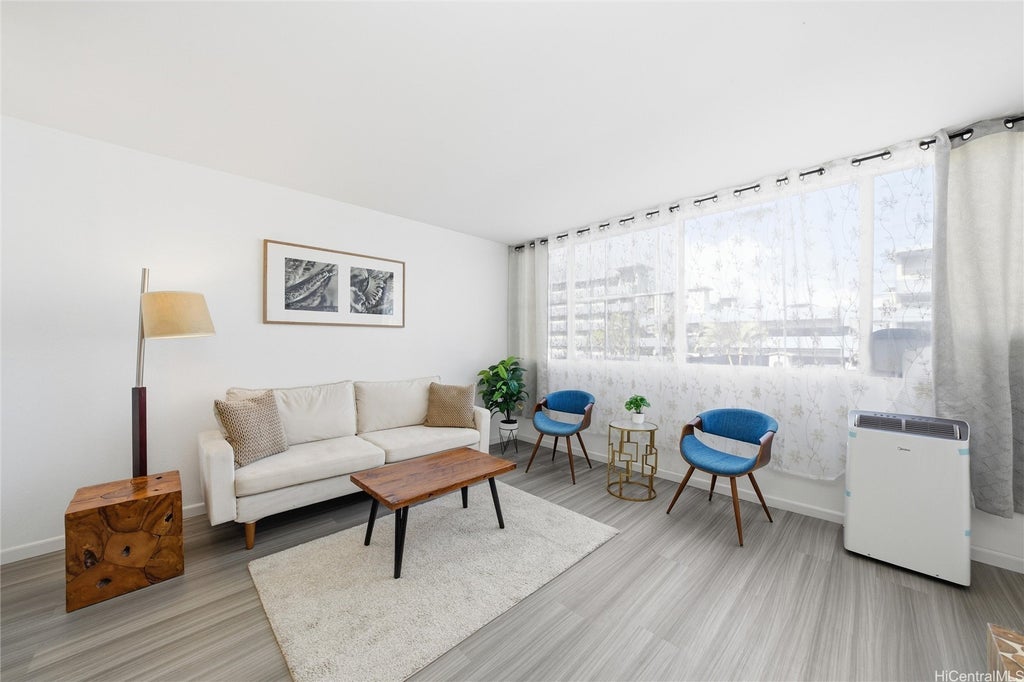 (unit #b208) 46-232 Kahuhipa Street, Kaneohe