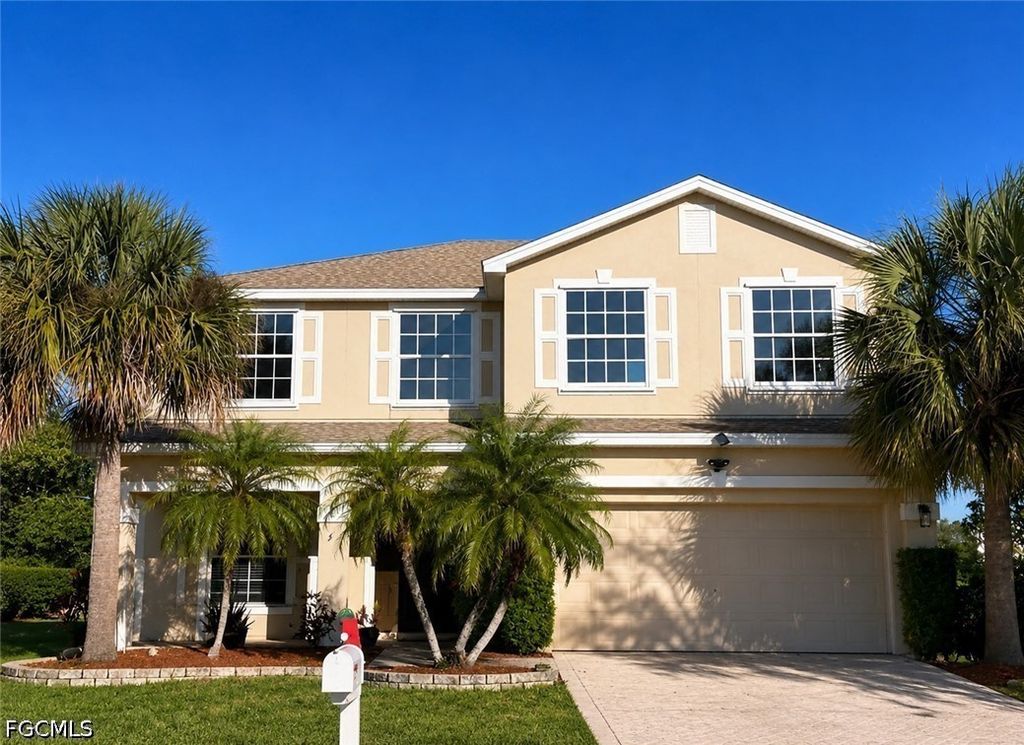 8042 Silver Birch Way, Lehigh Acres