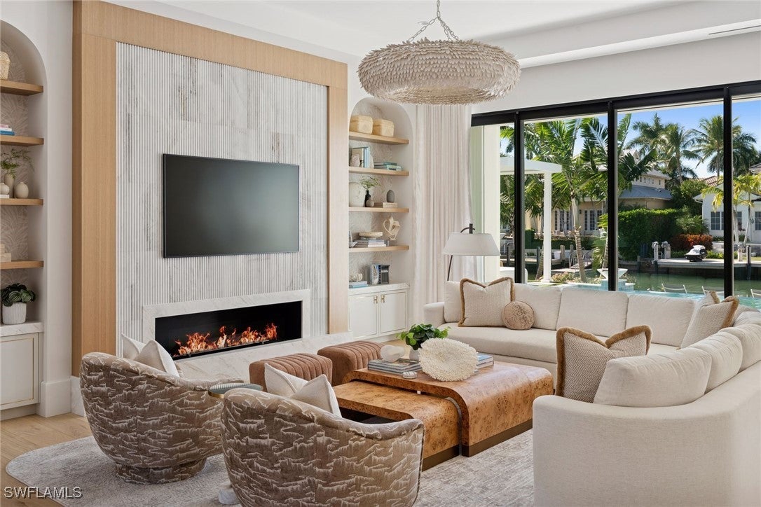 Photo of Listing #225084686