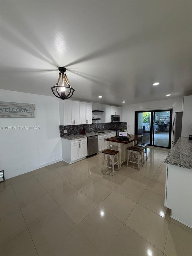 5 of 20 - 11771 Sw 179th Ter, Miami, FL