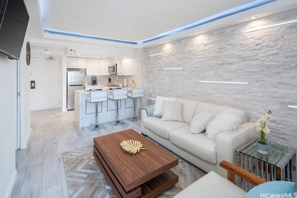 (unit #1005) 1777 Ala Moana Boulevard, Honolulu