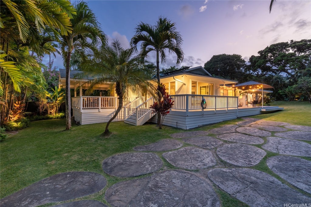 1453 Aalapapa Drive, Kailua