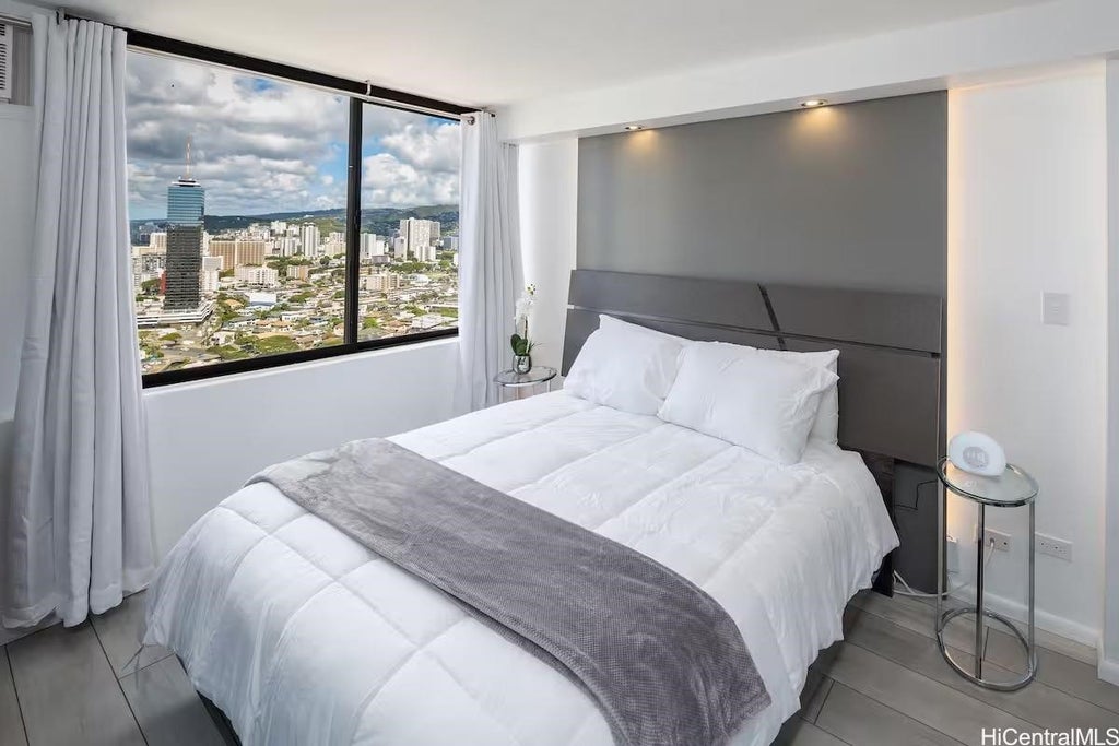 (unit #3201) 444 Niu Street, Honolulu