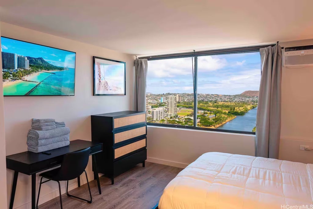 (unit #3005) 444 Niu Street, Honolulu