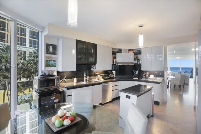 4 of 29 - 17555 Collins Ave 308, Sunny Isles Beach, FL