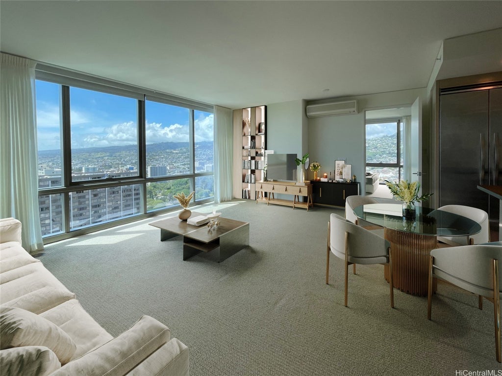 (unit #3511) 1200 Queen Emma Street, Honolulu