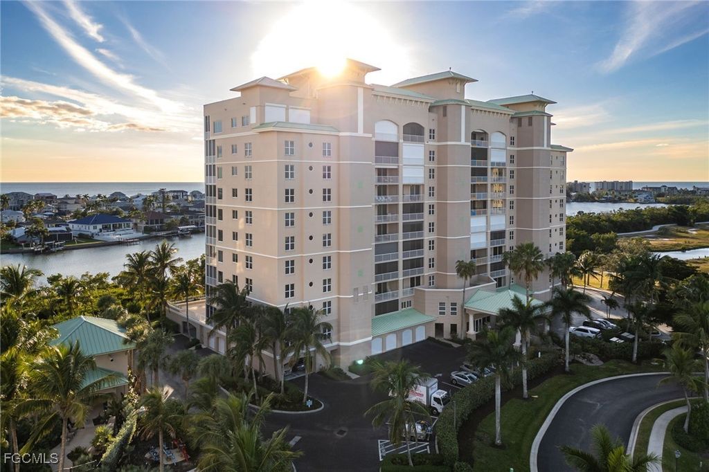 4192 Bay Beach Ln 881, Fort Myers Beach