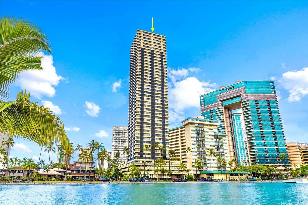 (unit #1715) 444 Niu Street, Honolulu