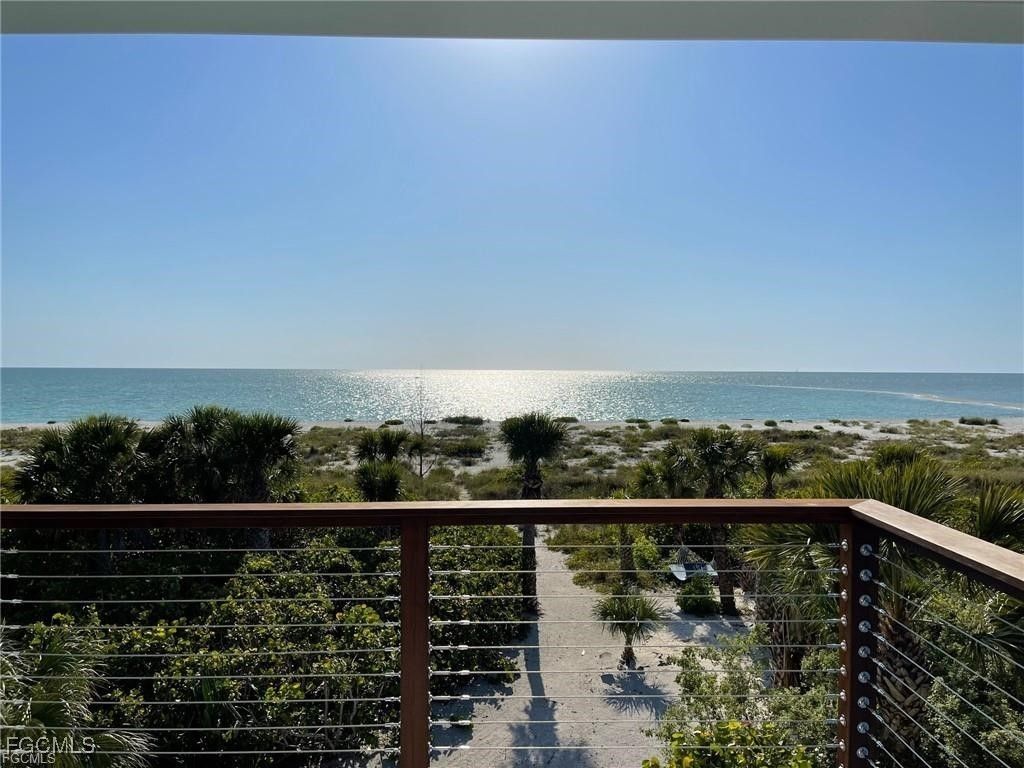 640 Gulf Ln 3, CAPTIVA