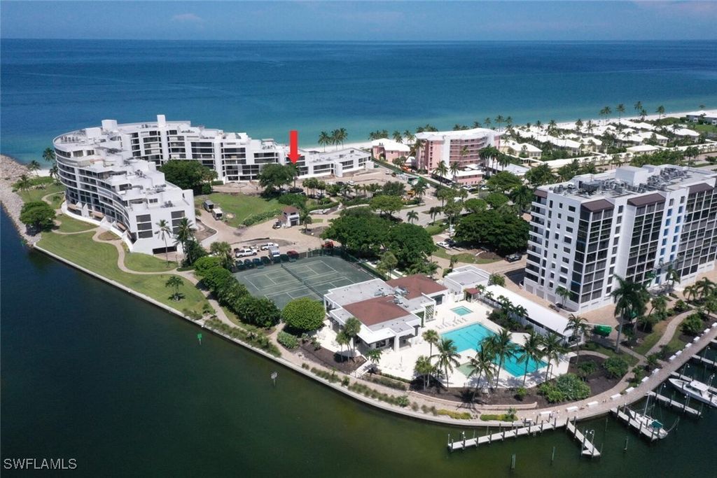2378 Gulf Shore Blvd N 303, Naples