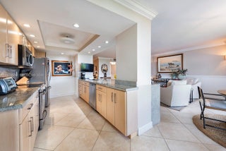 Photo of Listing #A11938516