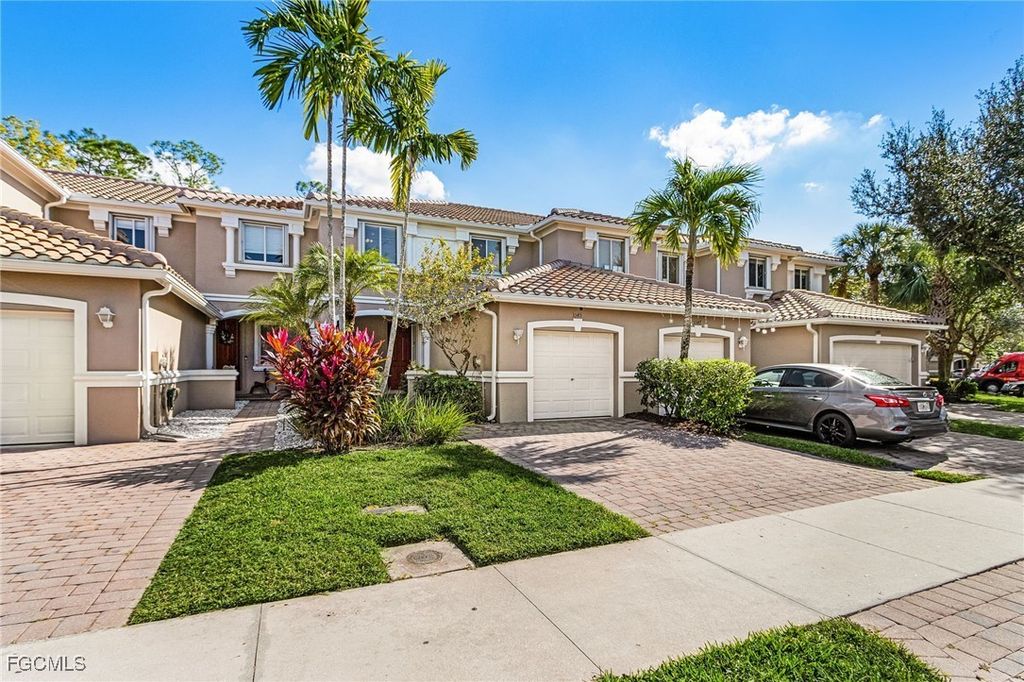 3345 Antica St, Fort Myers