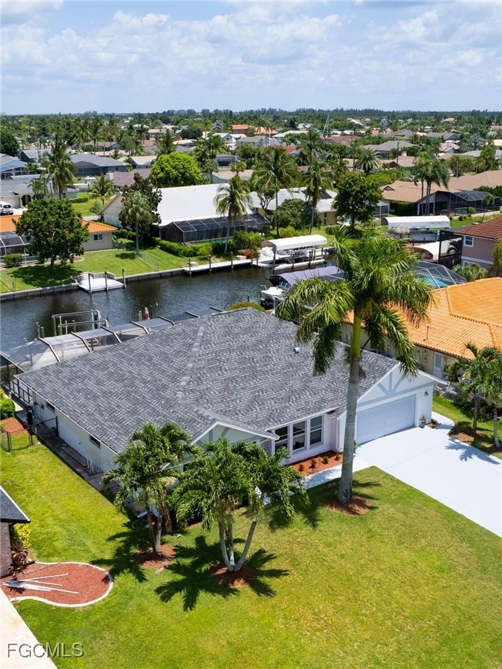 5233 Sw 11th Ct, CAPE CORAL