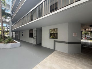 Photo of Listing #A11938991