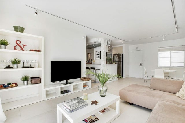 3 of 23 - 201 Jefferson Ave 2e, Miami Beach, FL