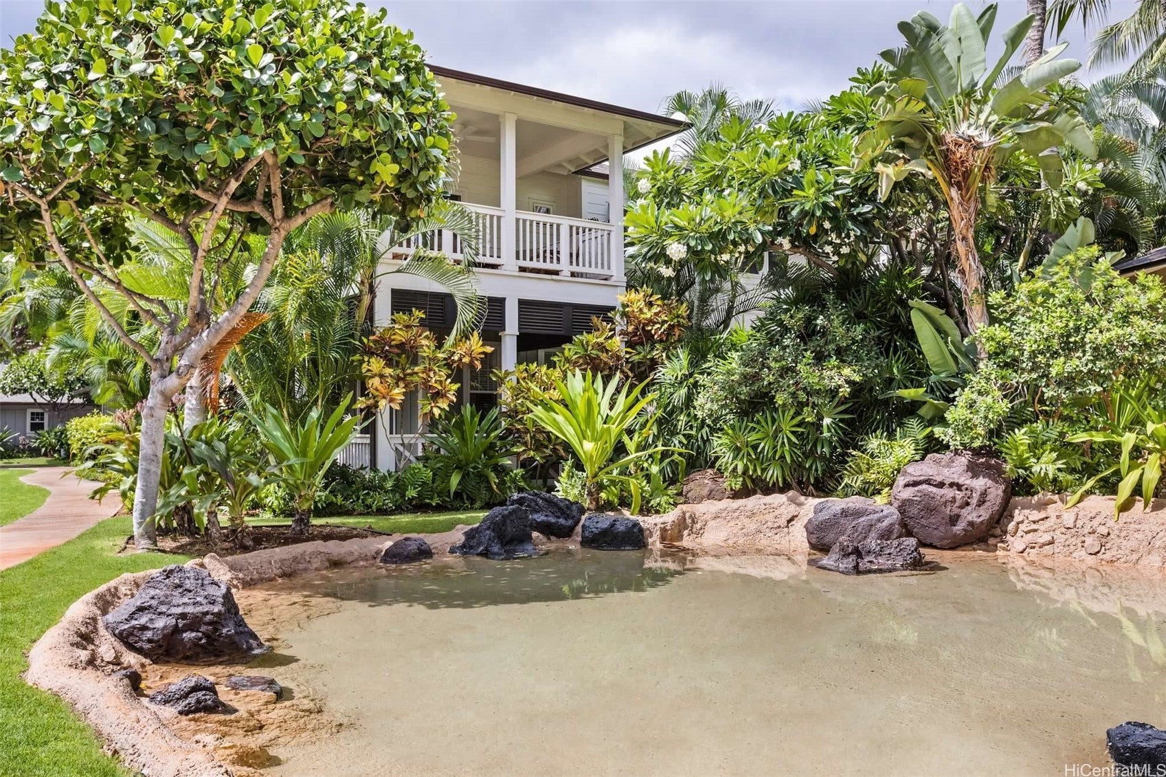 Photo of Listing #202600215