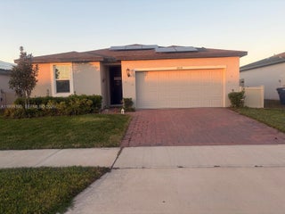 Photo of Listing #A11939360