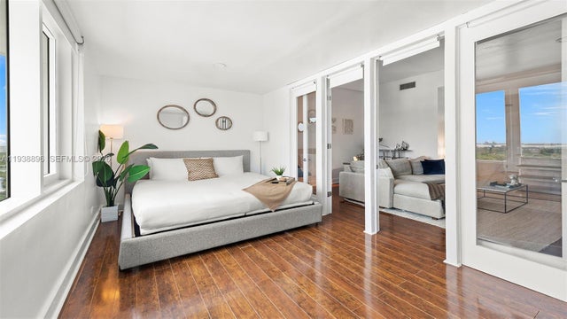 5 of 28 - 2301 Collins Ave 1632, Miami Beach, FL