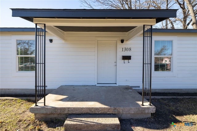 1308 S 45th Street, Temple