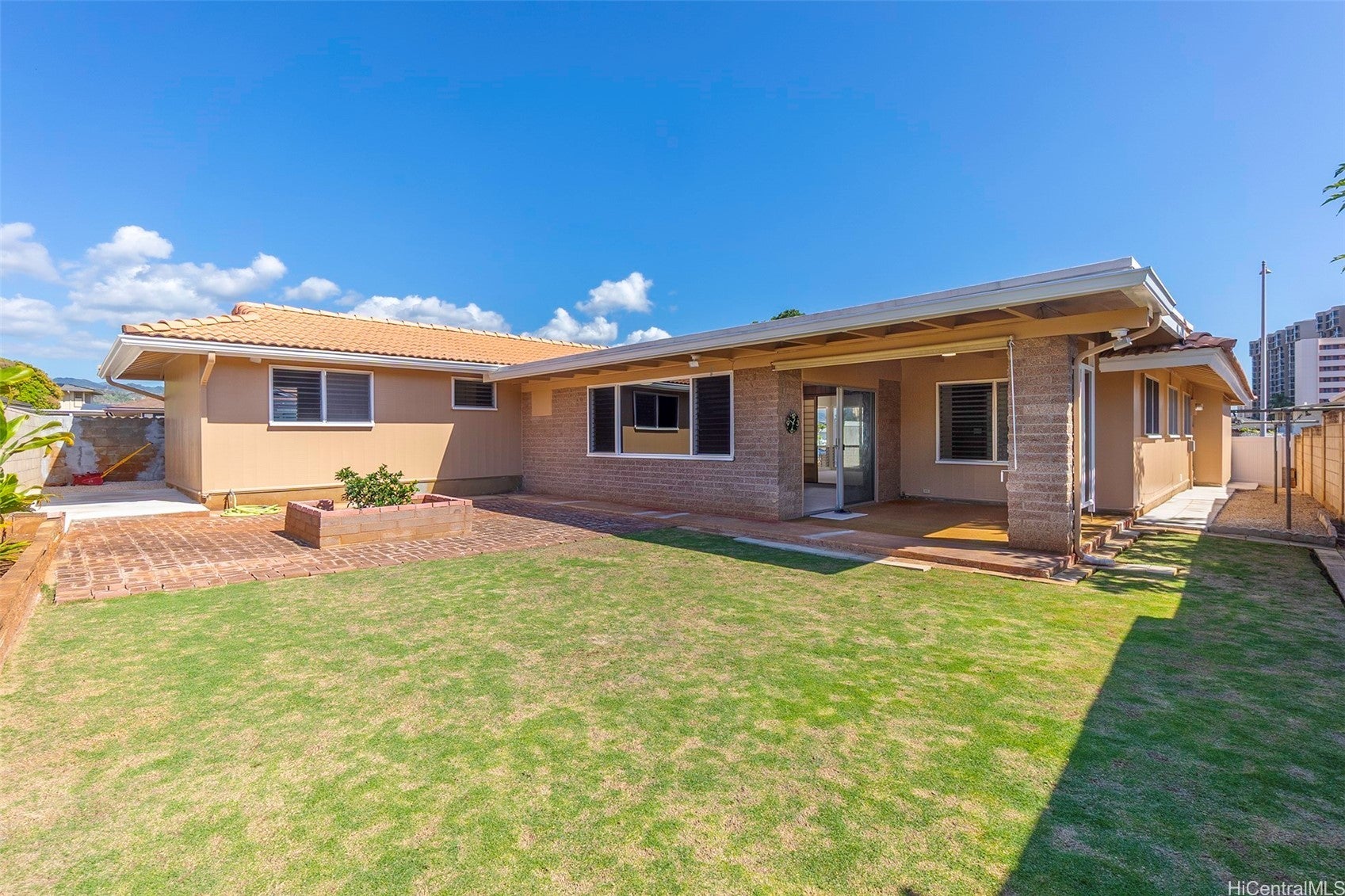 Photo of Listing #202600334