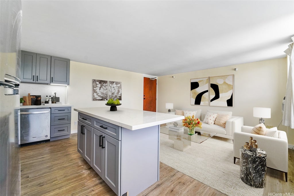 (unit #1506a) 1060 Kamehameha Highway, Pearl City