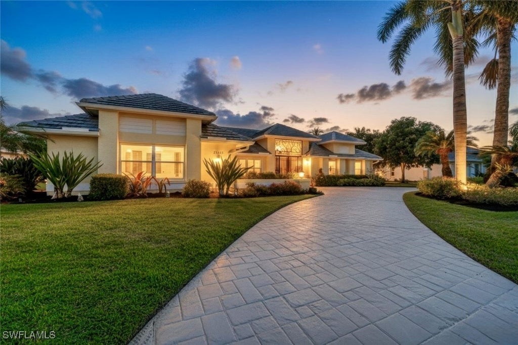 28415 Sombrero Dr, Bonita Springs