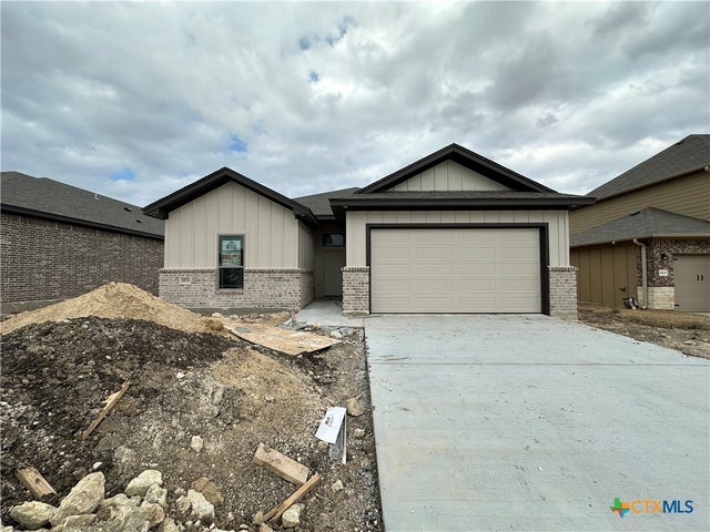 8824 Glade Drive, Temple