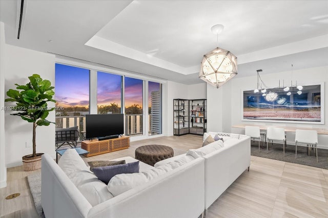 2 of 44 - 4701 N Meridian Ave 315, Miami Beach, FL