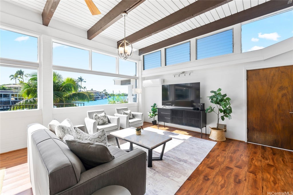 6312 Ookala Place, Honolulu