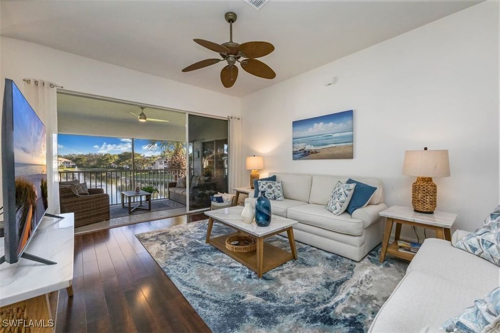 866 Carrick Bend Cir 201, NAPLES