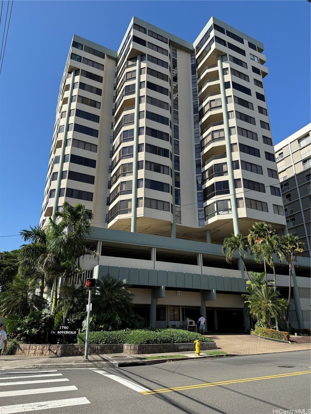 (unit #ph2c) 1760 S Beretania Street, Honolulu