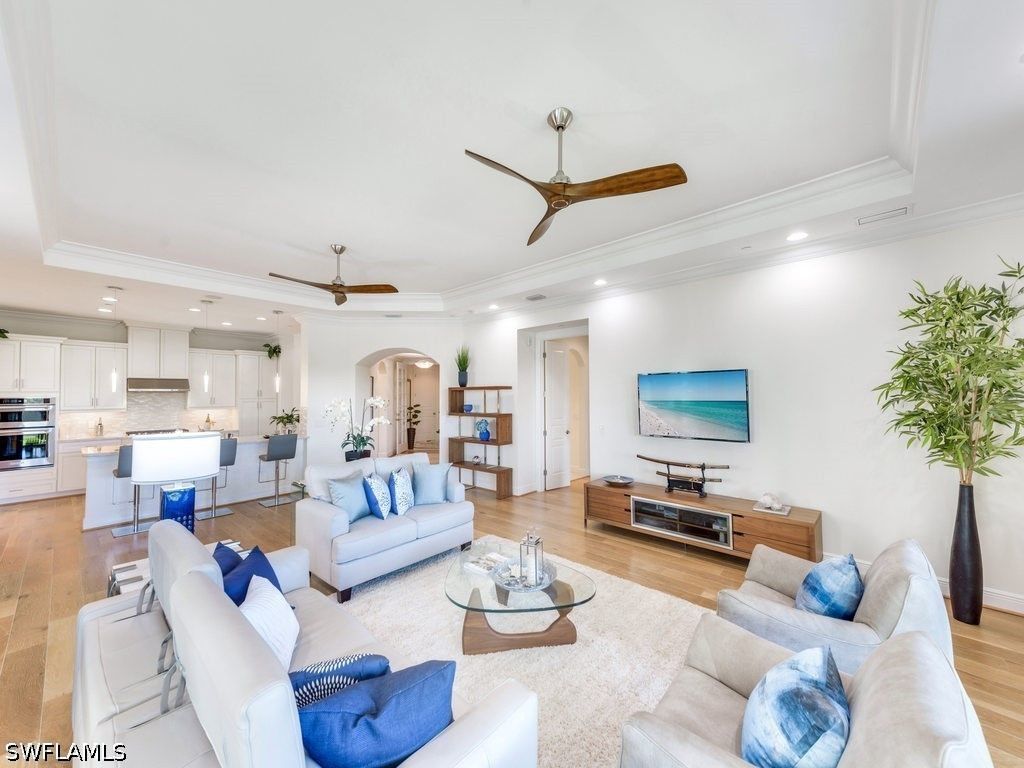 16425 Carrara Way 101, Naples