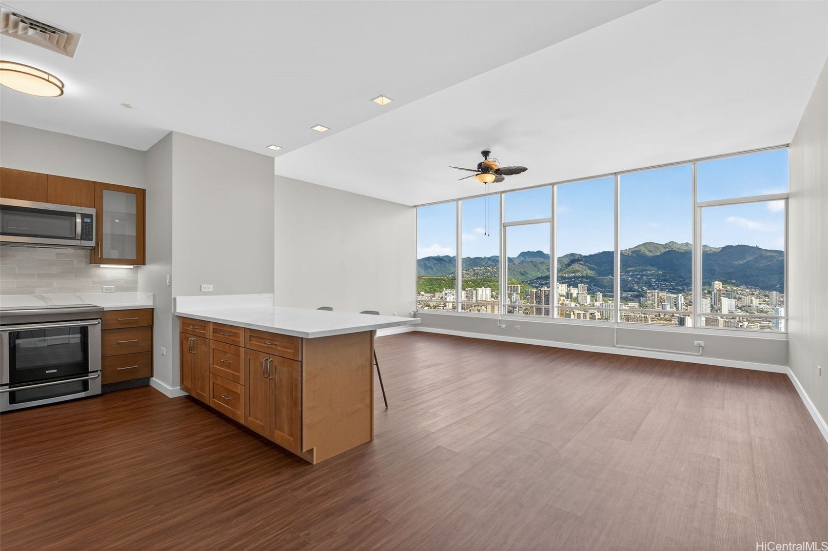 Photo of Listing #202600654