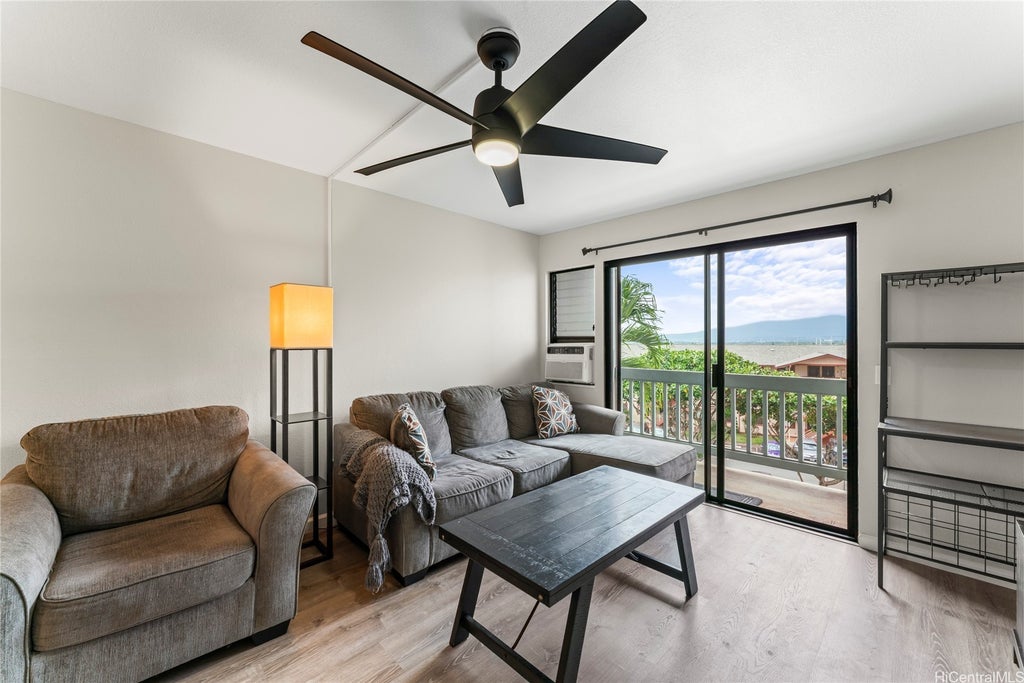 (unit #277) 98-660 Moanalua Loop, Aiea