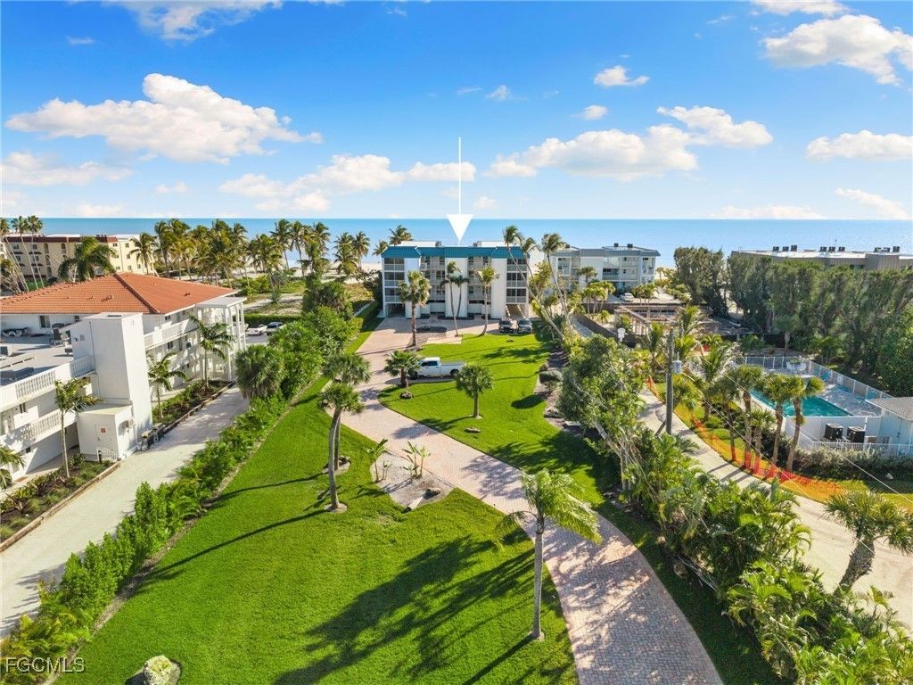3049 W Gulf Dr 101, Sanibel