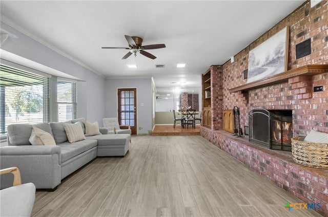 7000 Ross Cole Lane, Temple