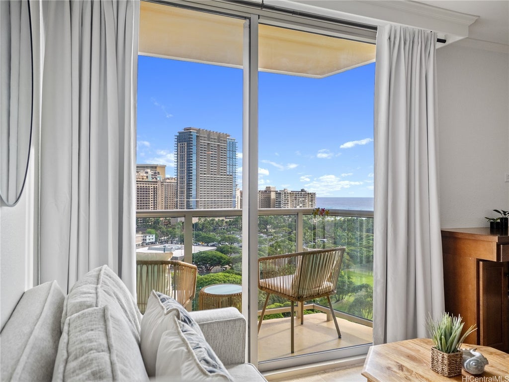 (unit #1209) 2045 Kalakaua Avenue, Honolulu