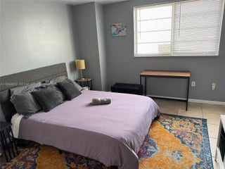 Photo of Listing #A11944892