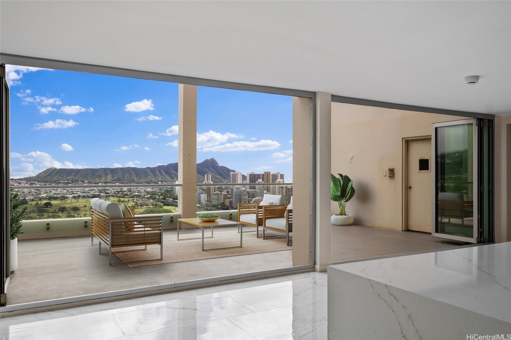 Photo of Listing #202600841