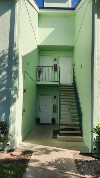 Photo of Listing #A11943982