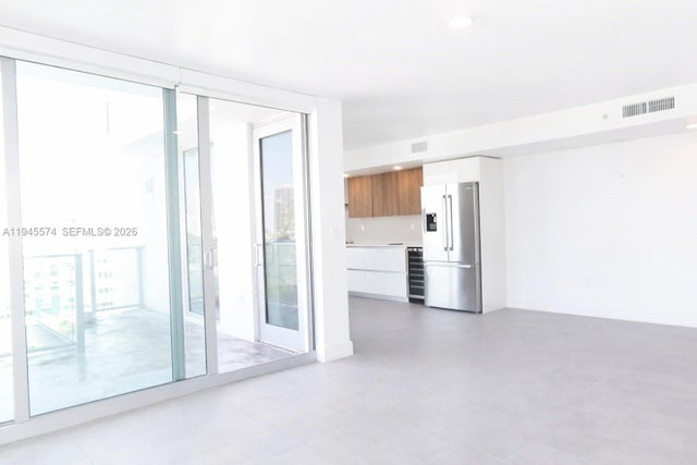 5 of 17 - 1025 92nd St 804, Bay Harbor Islands, FL