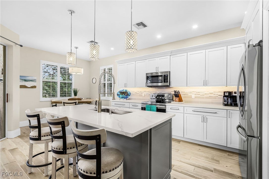 Photo of Listing #2026002586