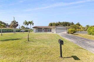 Photo of Listing #A11945385