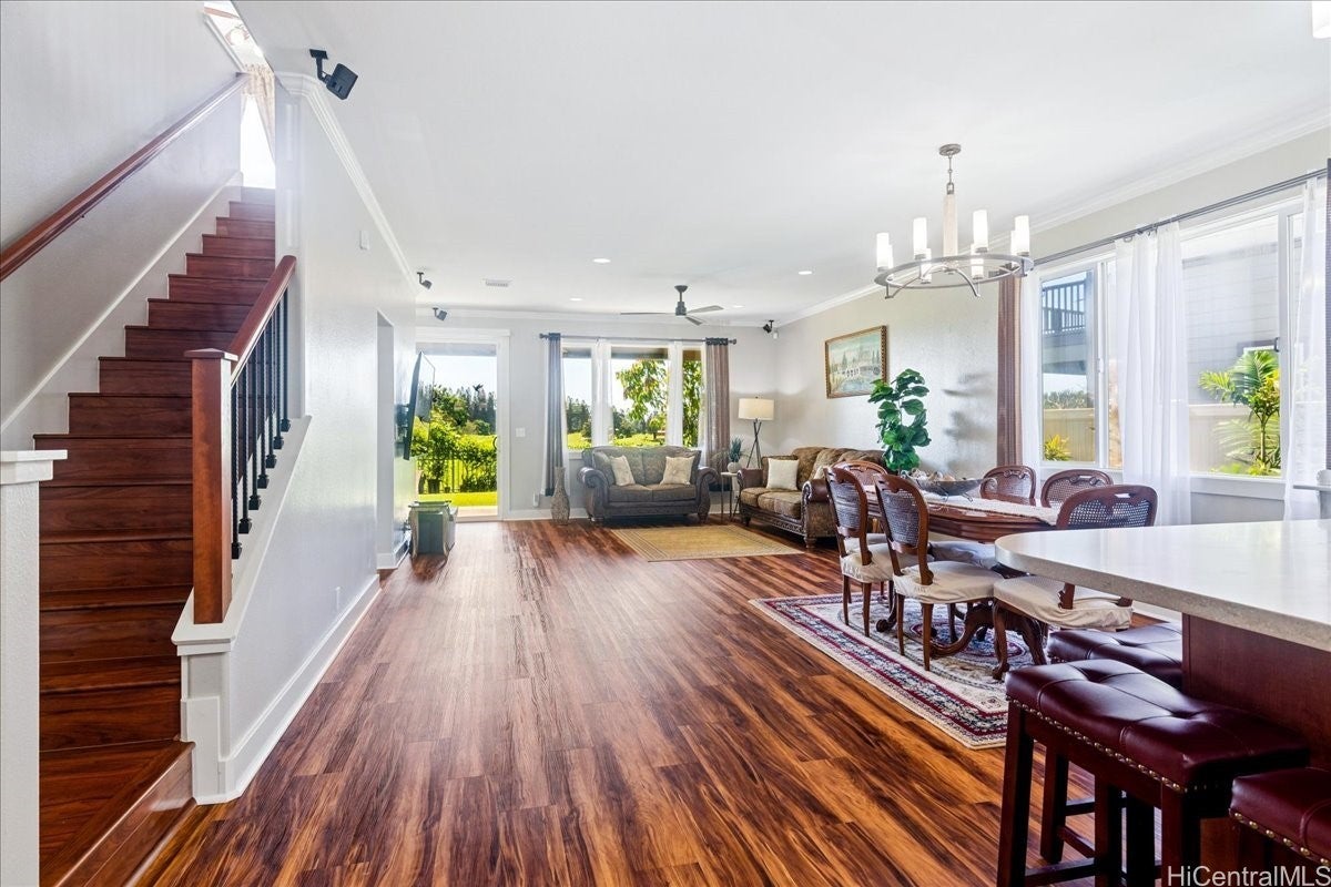 Photo of Listing #202600918