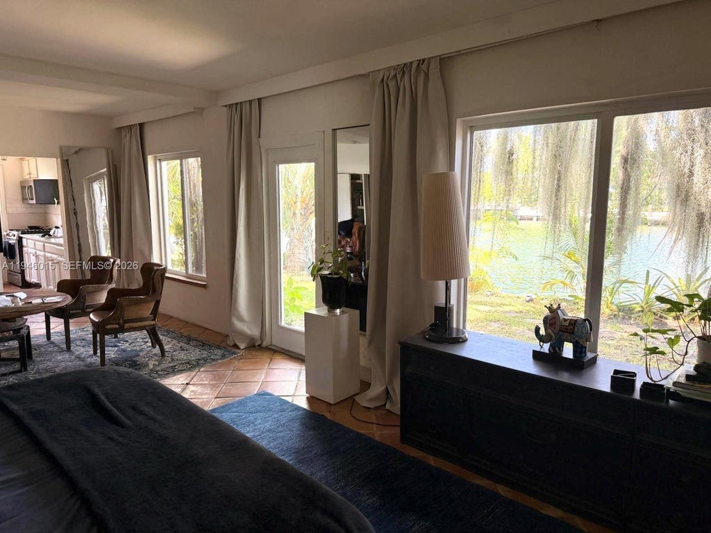 1785 Calais Dr 8, Miami Beach