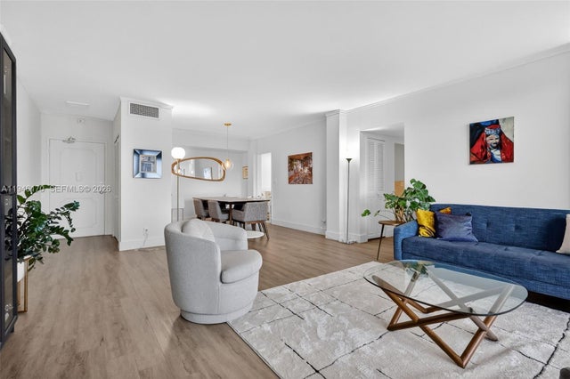 4 of 20 - 9381 E Bay Harbor Dr 303n, Bay Harbor Islands, FL