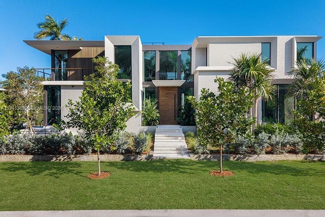 375 S Hibiscus Dr, Miami Beach