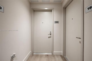 Photo of Listing #A11946293