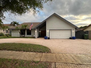 Photo of Listing #A11946017