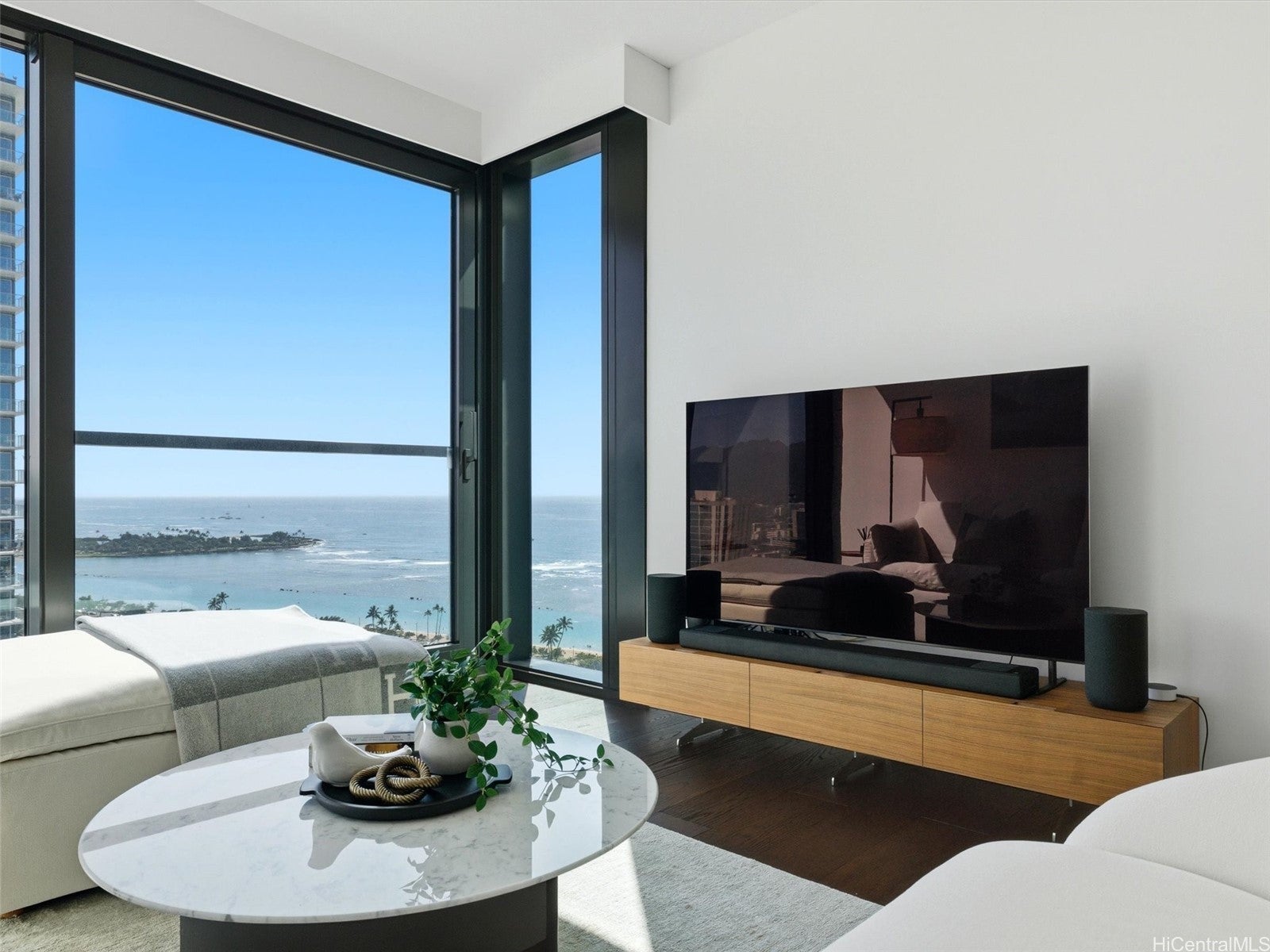 Photo of Listing #202600980